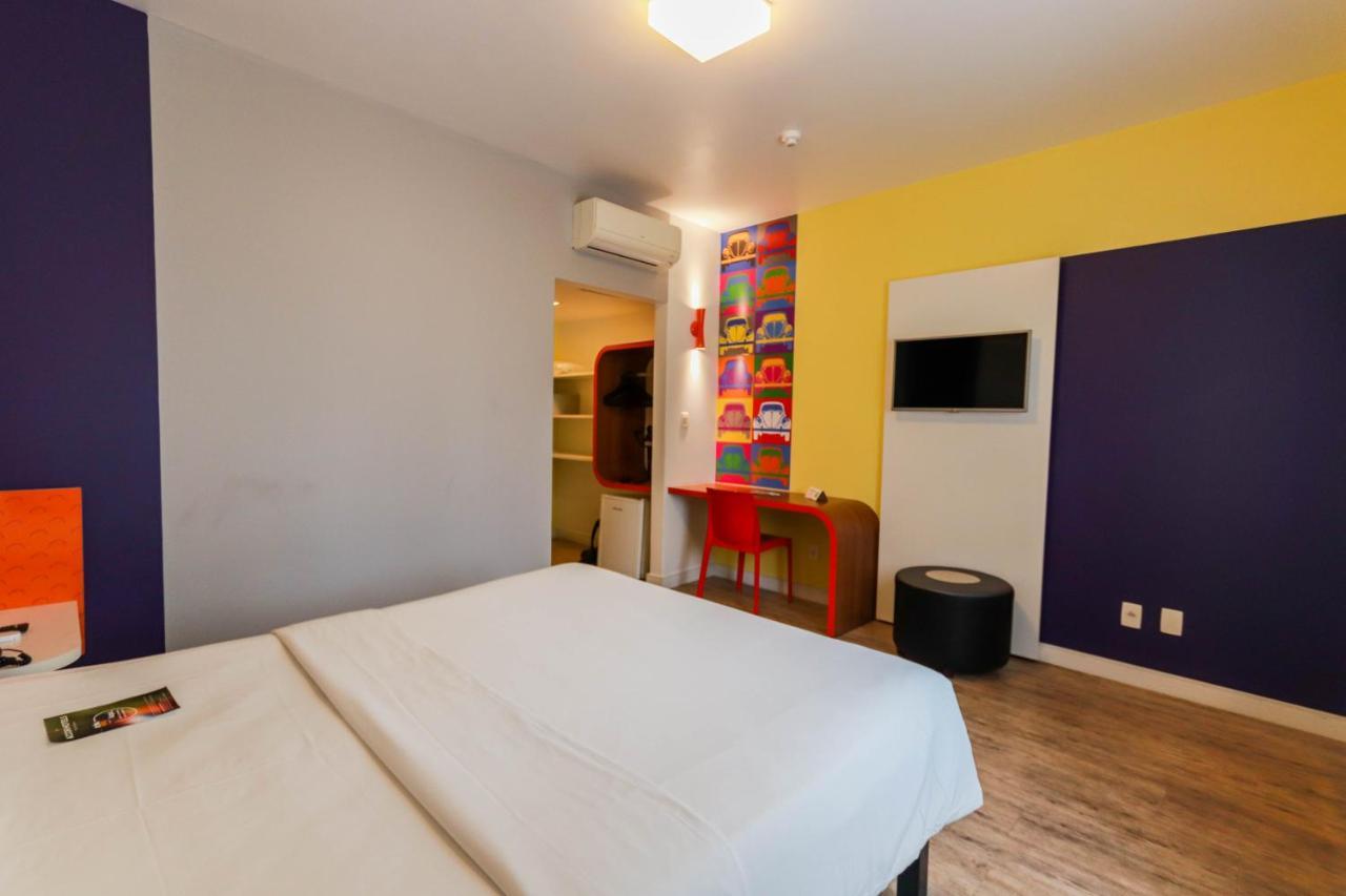 Hotel Ibis Styles - 1 Quadra Do Mar