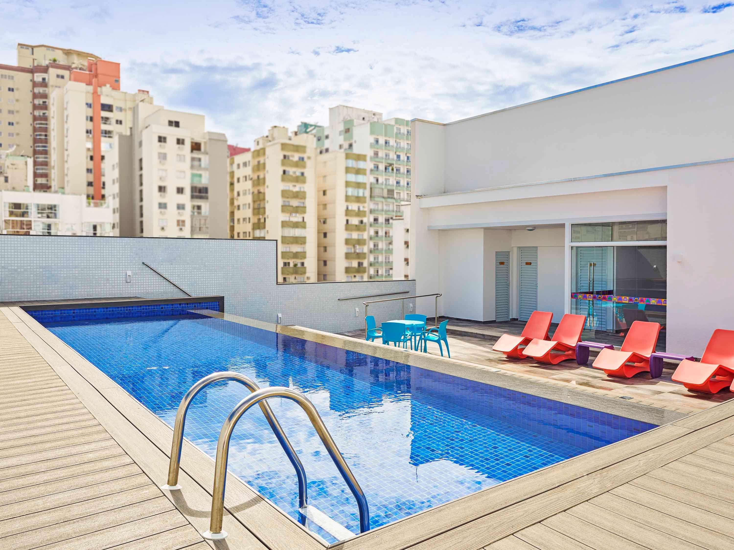 Ibis Styles - 1 Quadra Do Mar Balneario Camboriu